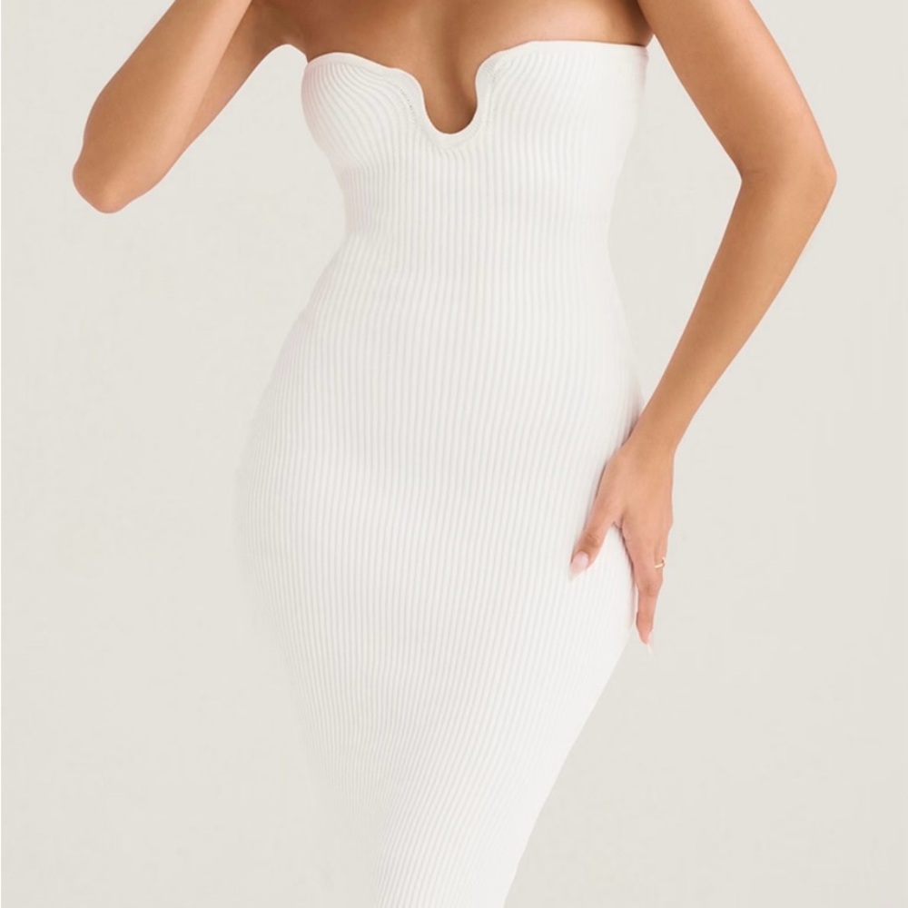 House of CB: ORIANA White Ribbed Knit Strapless Midi Dress